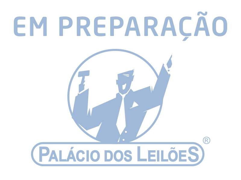 EM LOTEAMENTO